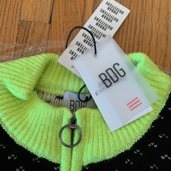 Urban Outfitter Sweater, BDG Sweater, Crop Sweater, Penguin Sweater, Neon top - Picture 6 of 7